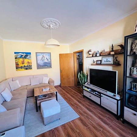 טיראנה Cozy Central Apartment מראה חיצוני תמונה