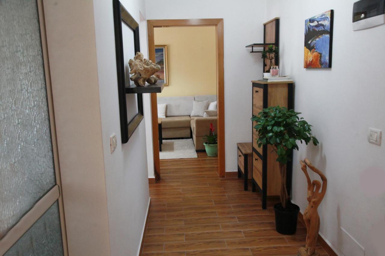 טיראנה Cozy Central Apartment מראה חיצוני תמונה